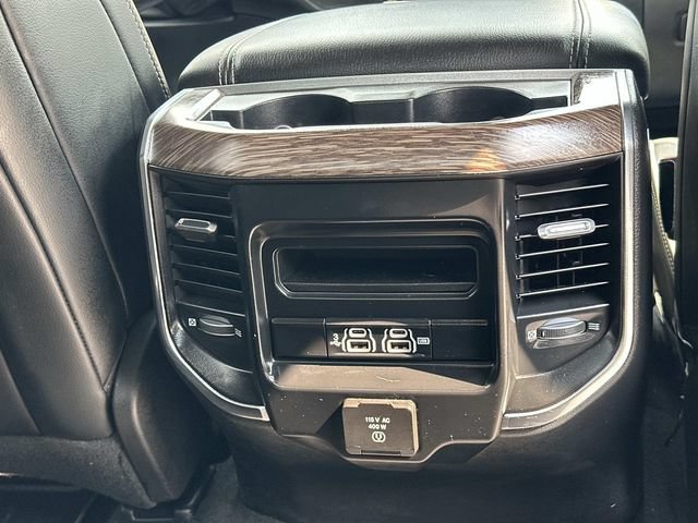 Used 2019 RAM 1500 Laramie AWD/4WD image 14