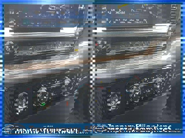 Used 2023 Chevrolet Silverado 1500 RST w/ Rally Edition image 32