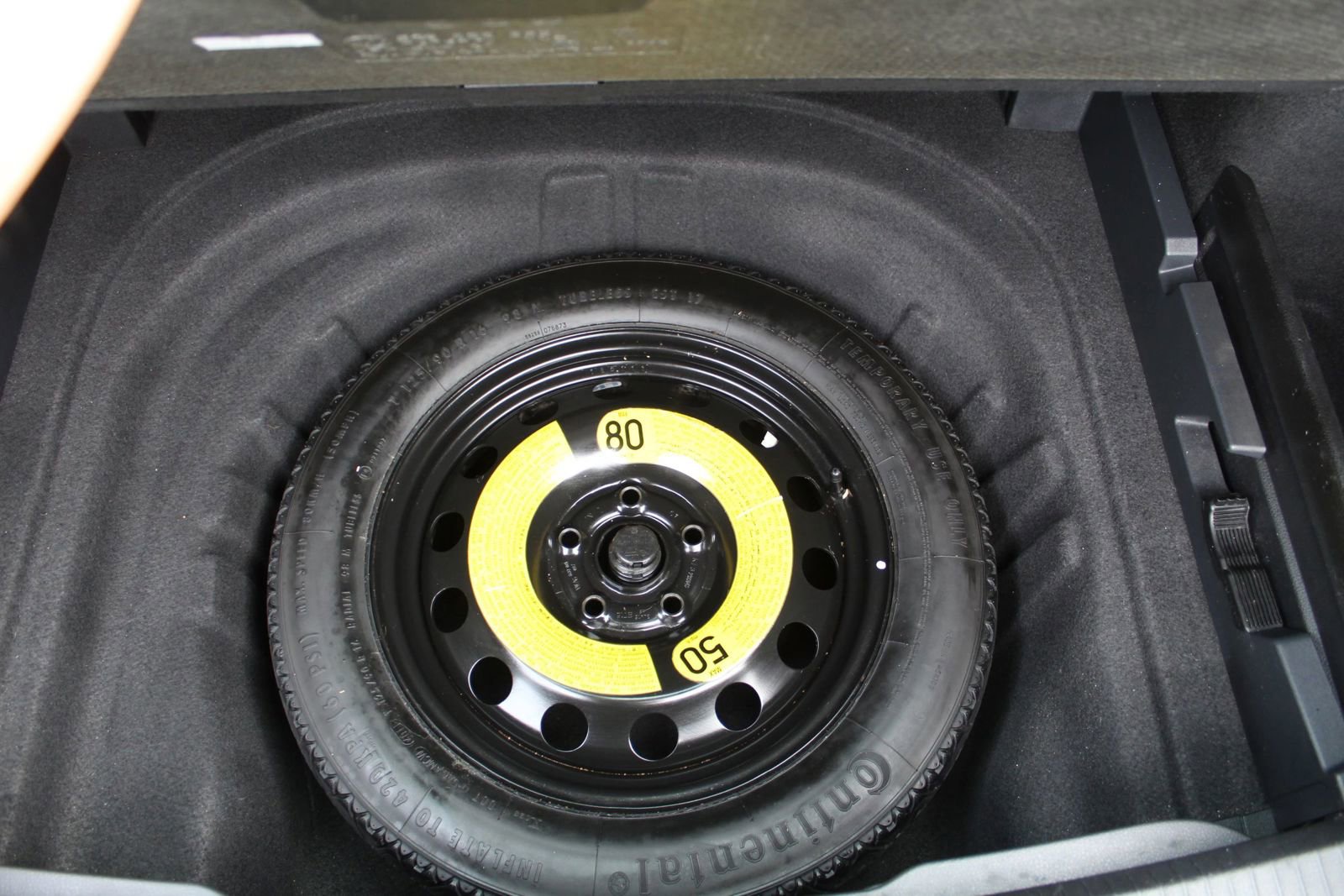 Used 2019 Volkswagen Golf S image 29