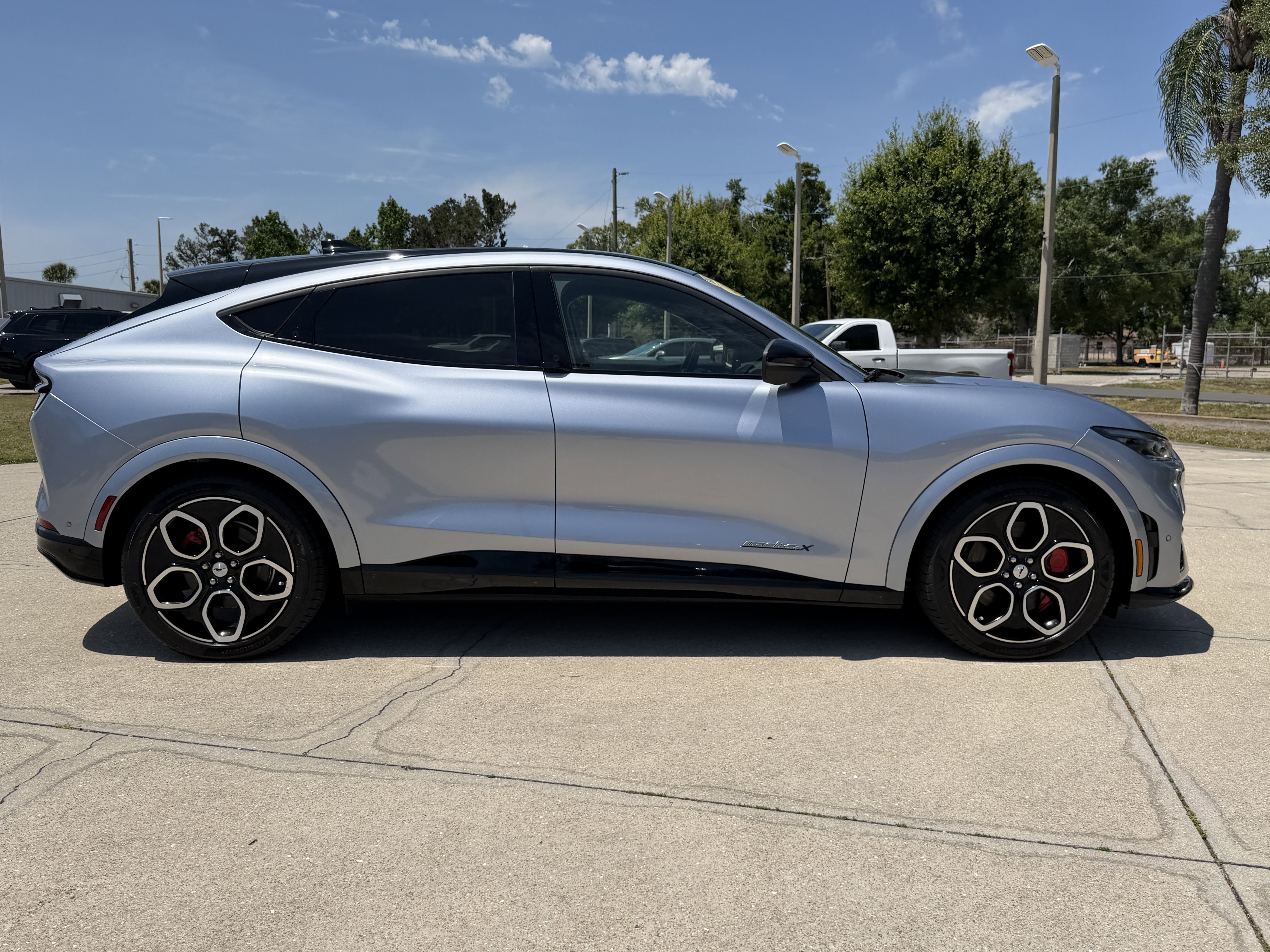 Used 2022 Ford Mustang Mach-E GT AWD/4WD image 2