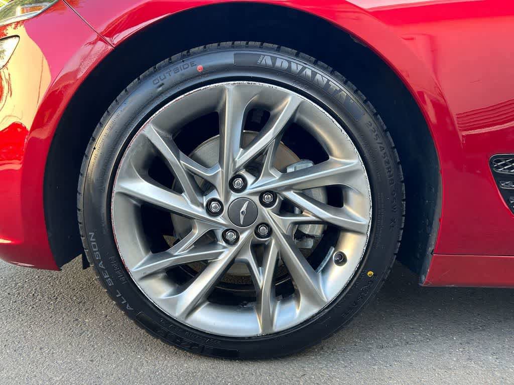 Used 2022 Genesis G70 2.0T RWD image 8