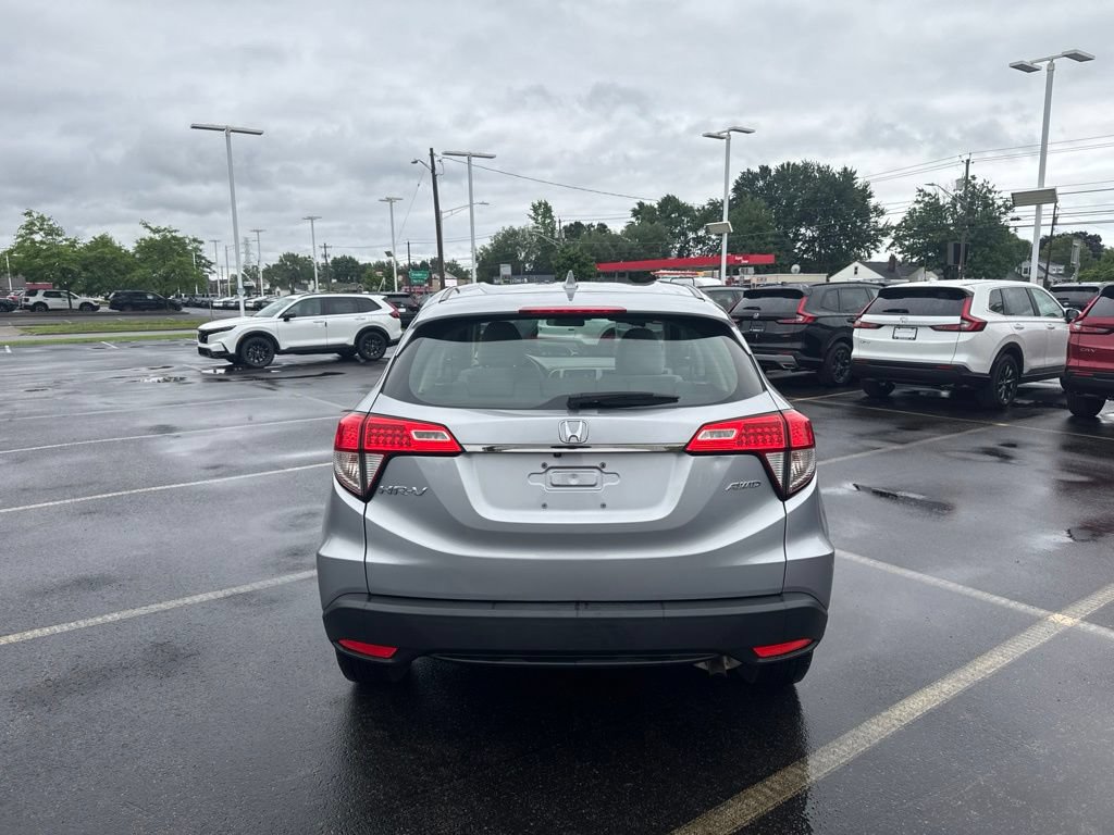 Certified 2019 Honda HR-V LX image 6