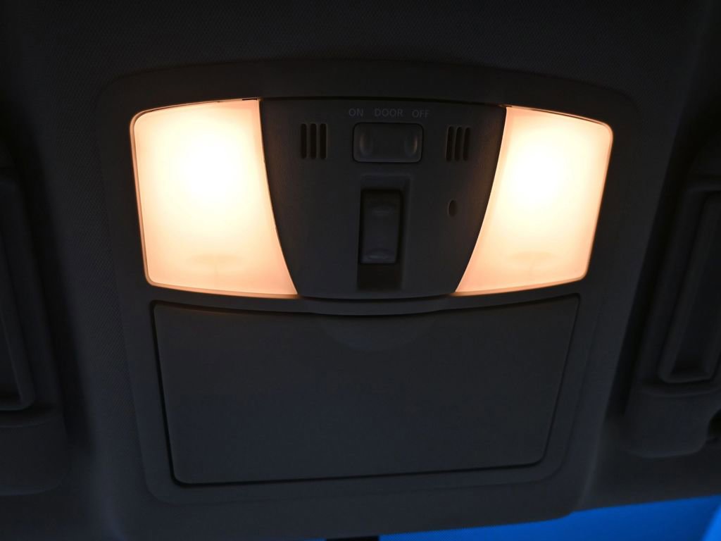 Used 2011 INFINITI QX56 4WD w/ Theater Pkg image 18