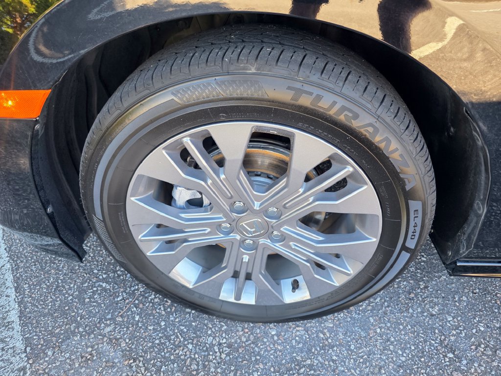 Used 2026 Honda Odyssey Touring image 32