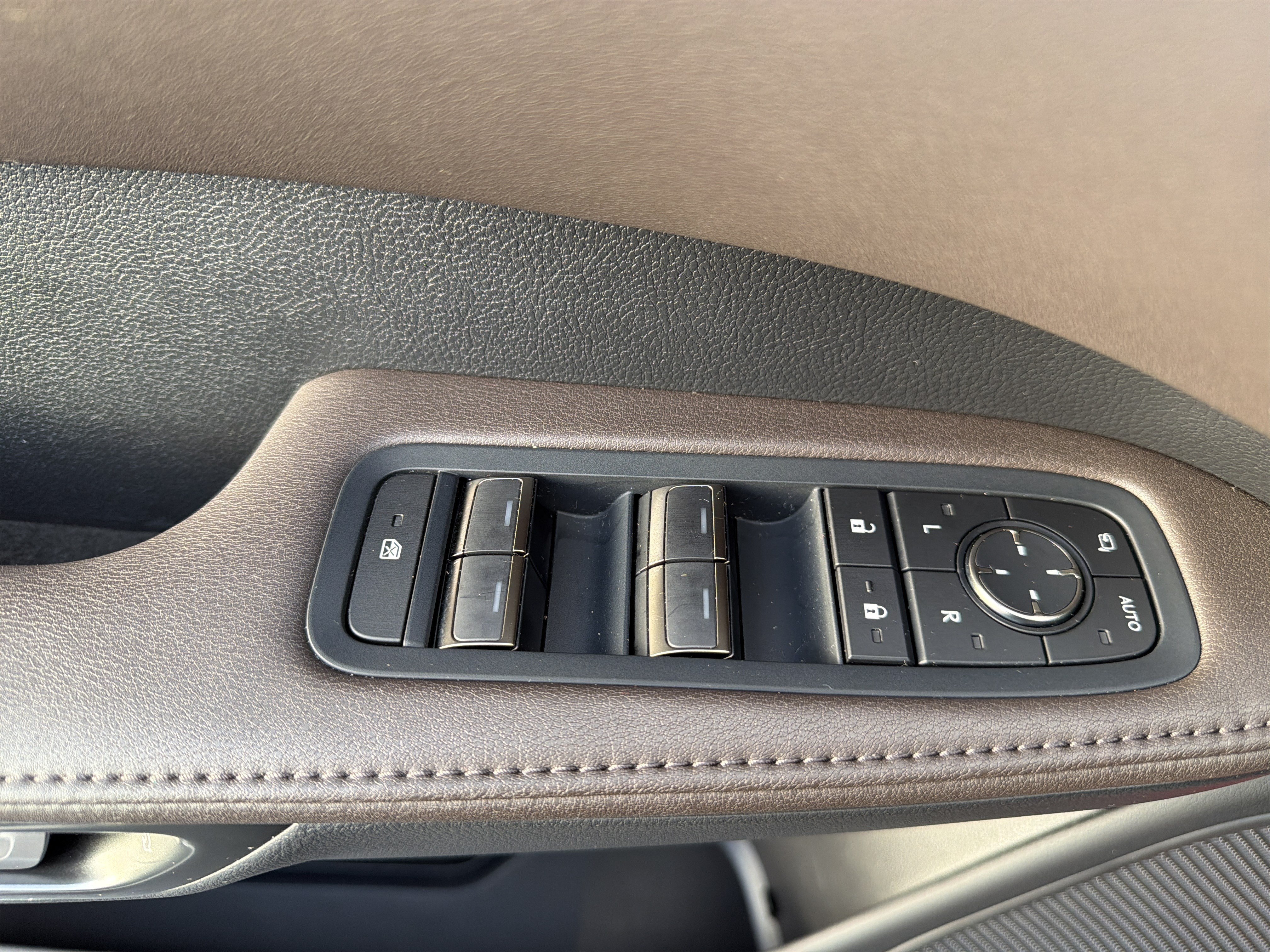 Certified 2024 Lexus RX 350 w/ Convenience Package AWD/4WD image 15