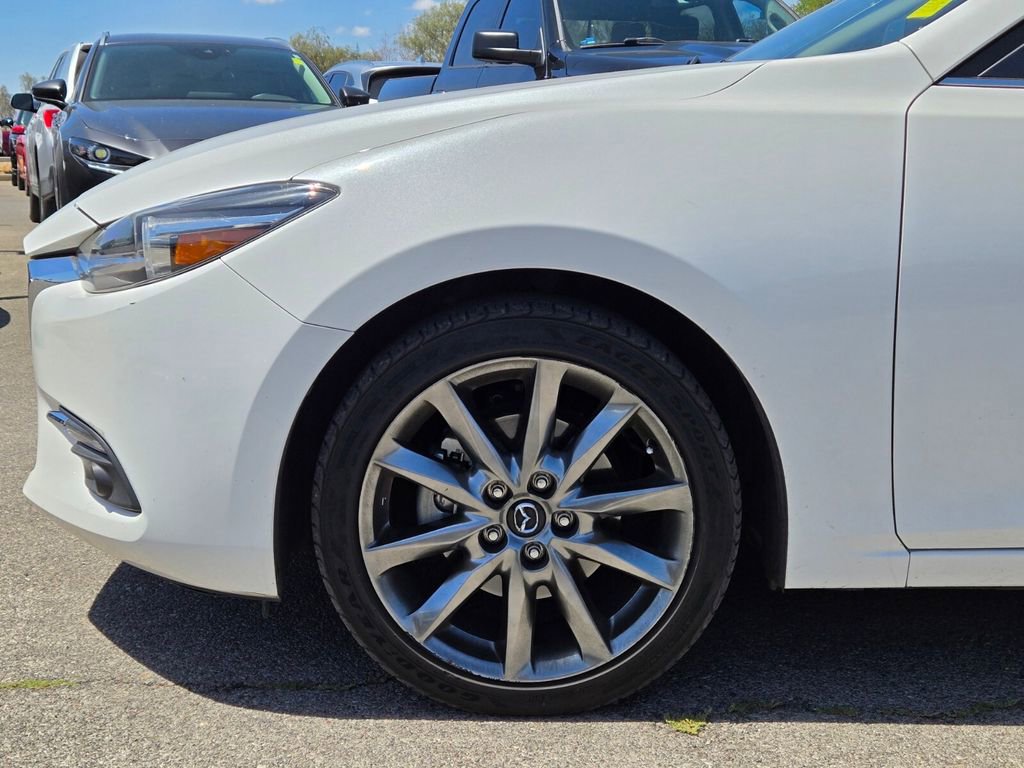 Used 2018 MAZDA MAZDA3 Grand Touring FWD image 5