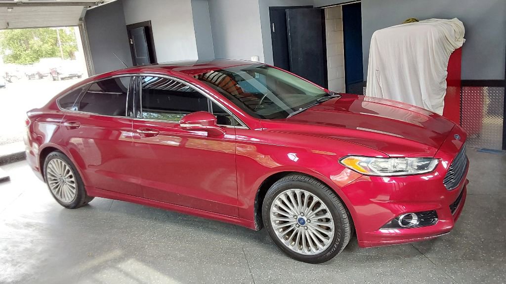 Used 2016 Ford Fusion Titanium FWD image 5
