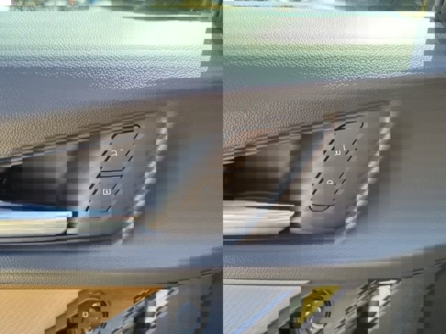 New 2026 Chevrolet Equinox ACTIV image 11