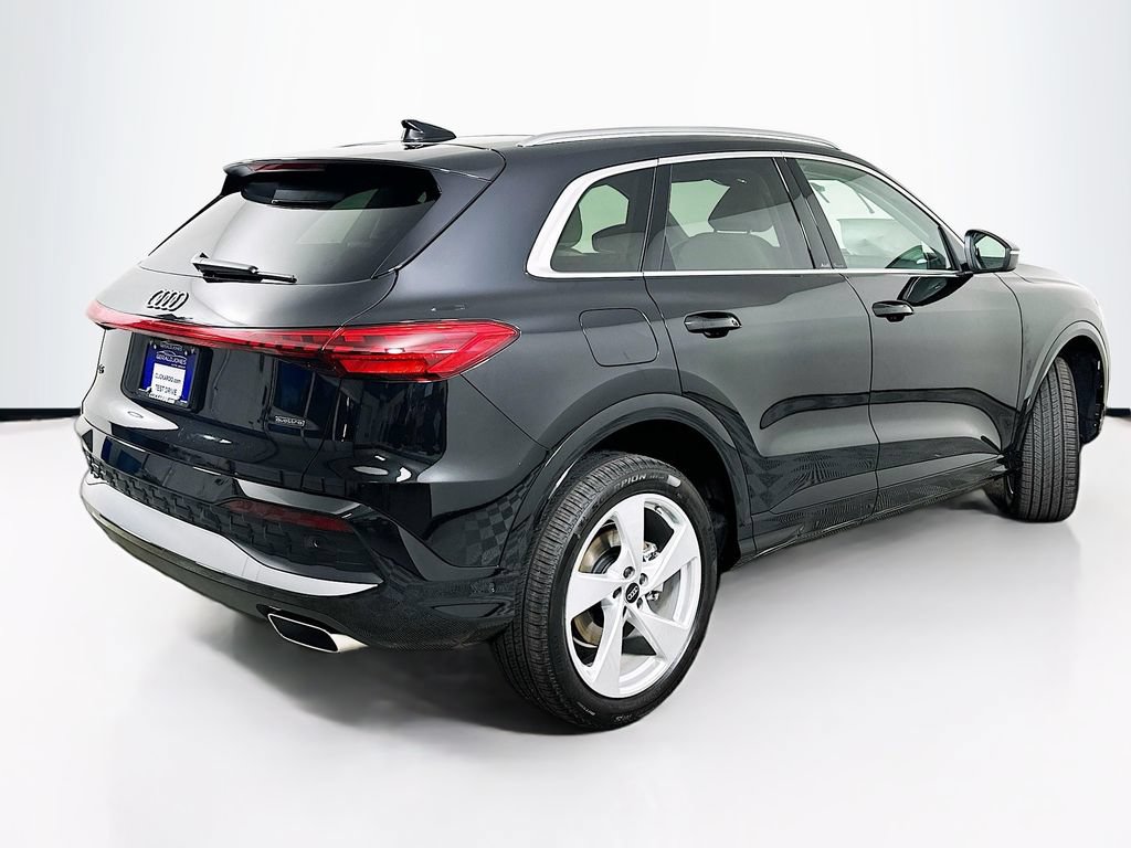 Used 2025 Audi Q5 Premium Plus AWD/4WD image 7