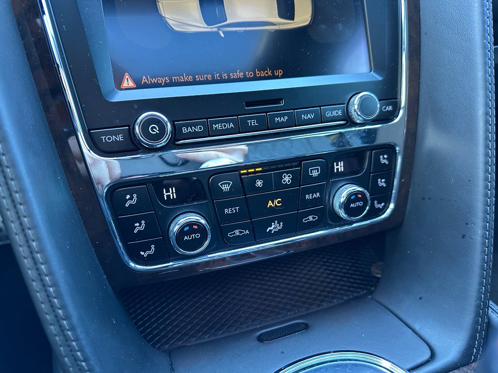 Used 2014 Bentley Flying Spur W12 image 23