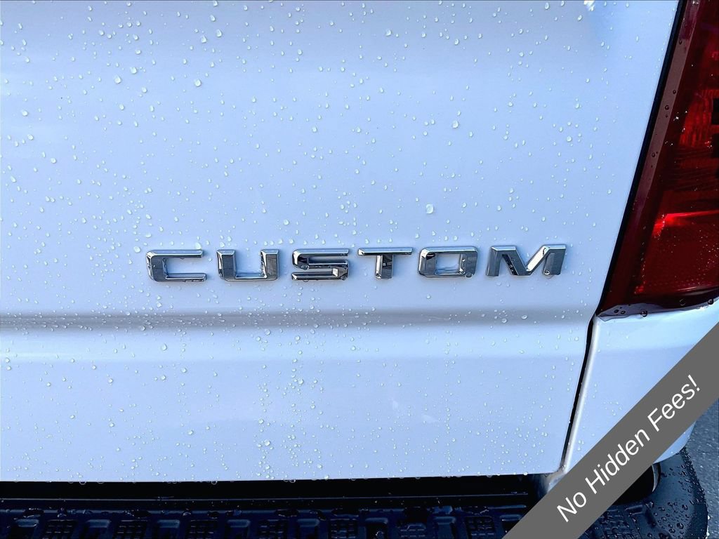 Used 2023 Chevrolet Silverado 1500 Custom AWD/4WD image 7