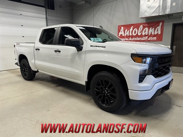 Used 2023 Chevrolet Silverado 1500 Custom w/ LPO, Dark Essentials Package AWD/4WD image 1
