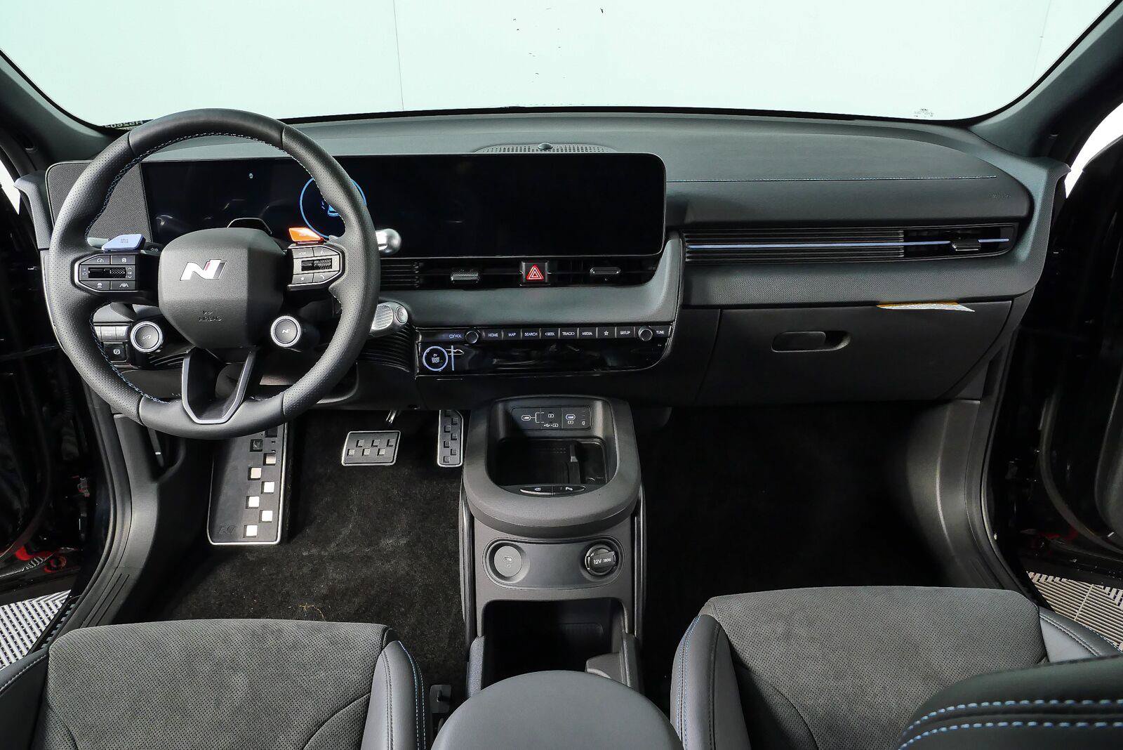 New 2026 Hyundai Ioniq 5 N AWD/4WD image 18