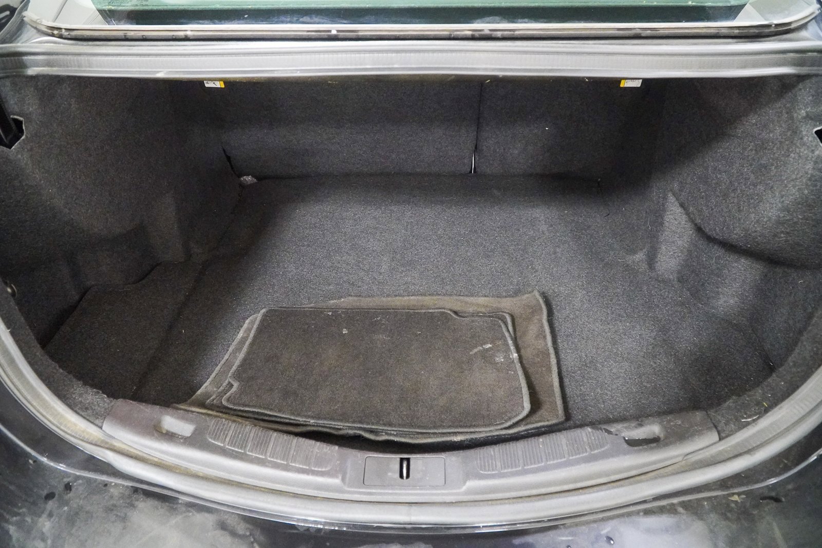 Used 2015 Ford Fusion SE w/ Equipment Group 202A image 8