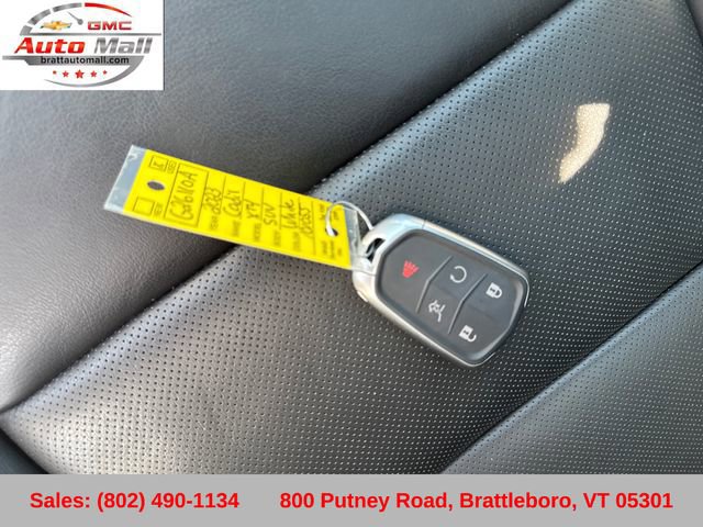 Used 2023 Cadillac XT4 Sport AWD/4WD image 30