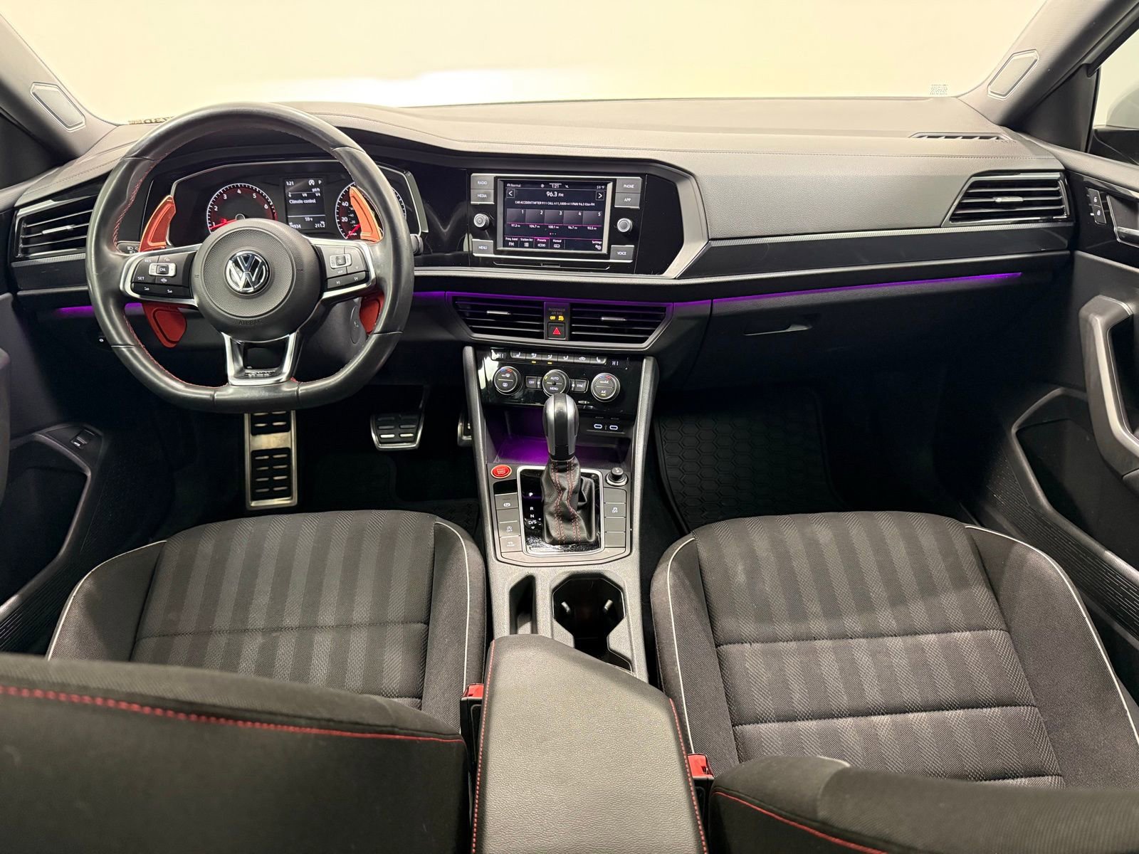 Used 2020 Volkswagen Jetta GLI FWD image 21