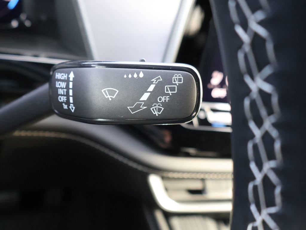 New 2026 Volkswagen Atlas Cross Sport SE image 37