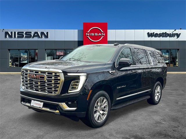 Used 2025 GMC Yukon XL Denali image 4