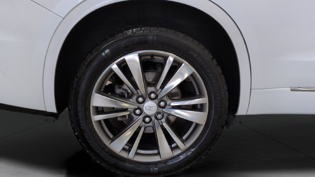 Used 2021 Cadillac XT6 Premium Luxury w/ LPO, Floor Liner Package AWD/4WD image 25