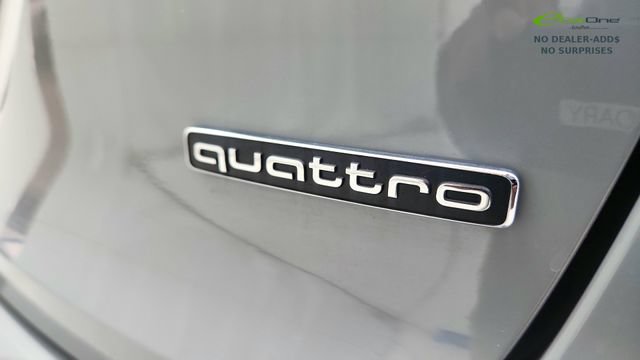 Used 2024 Audi Q4 e-tron Prestige AWD/4WD image 20