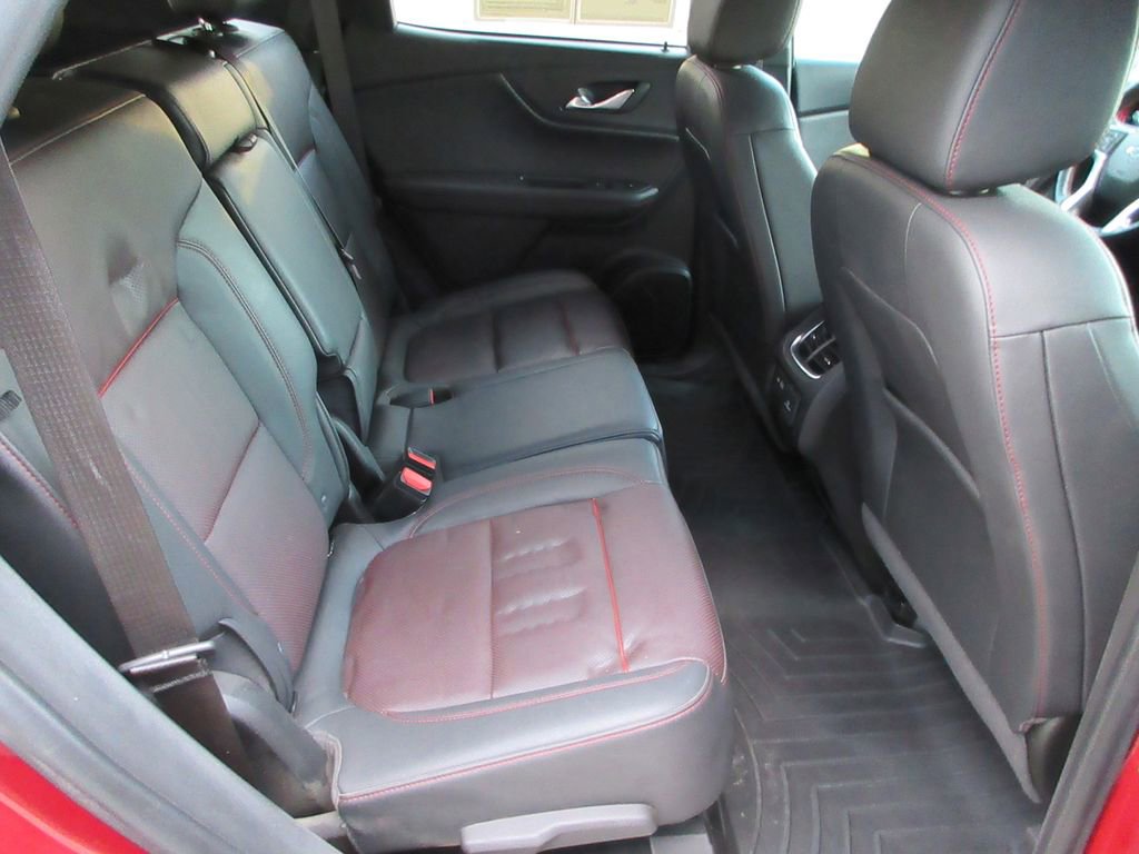 Certified 2022 Chevrolet Blazer RS w/ Enhanced Convenience Package AWD/4WD image 19