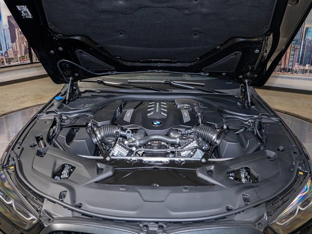 New 2026 BMW M850i xDrive Coupe AWD/4WD image 5