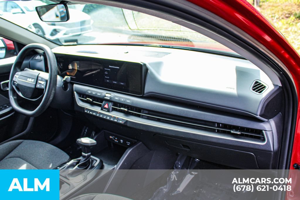 Used 2025 Kia K4 FWD image 20