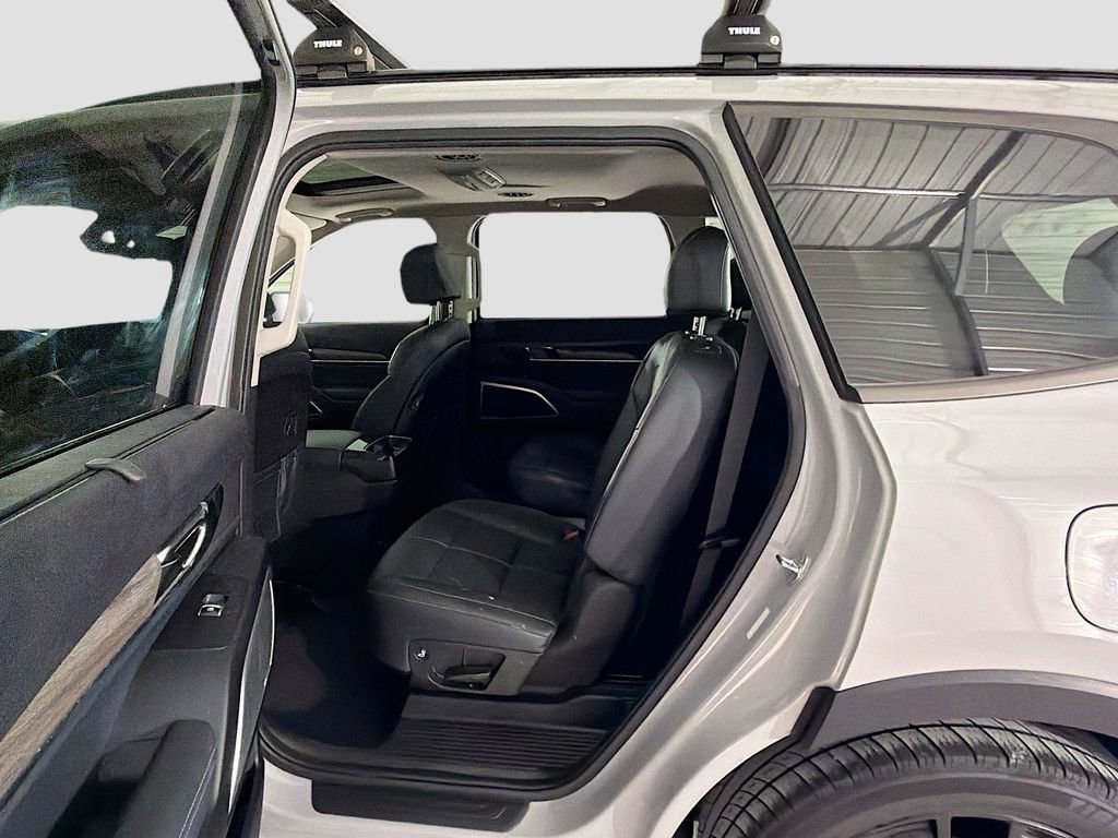 Used 2022 Kia Telluride EX w/ EX Premium Package AWD/4WD image 29