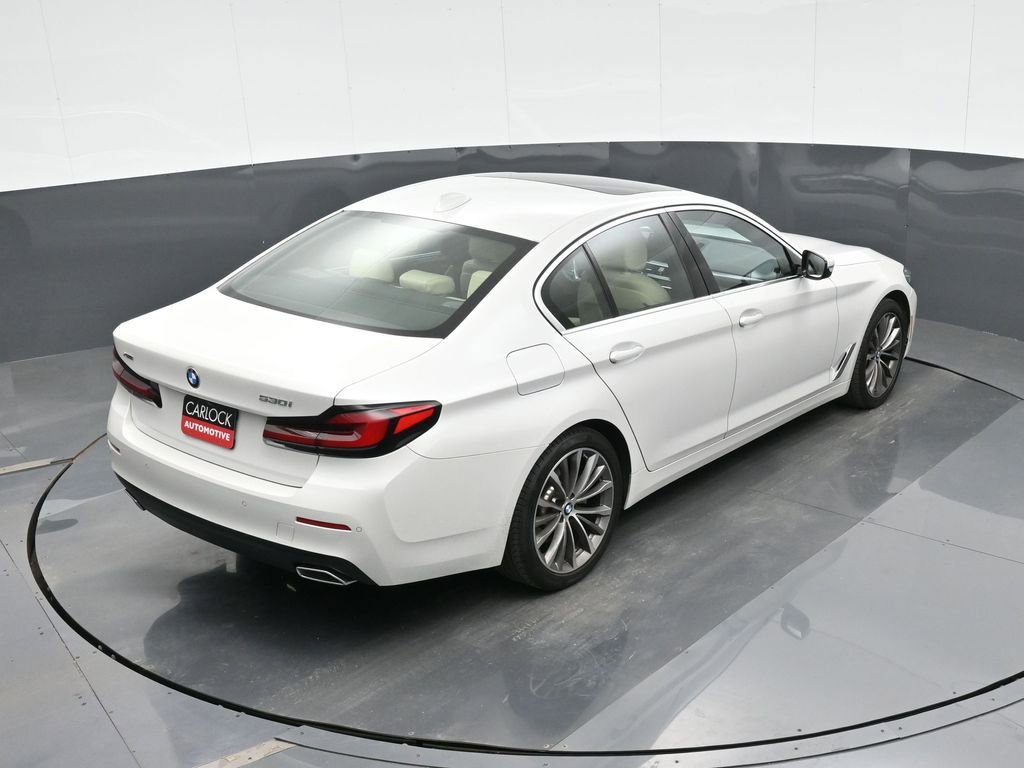 Used 2022 BMW 530i xDrive w/ Executive Package image 26