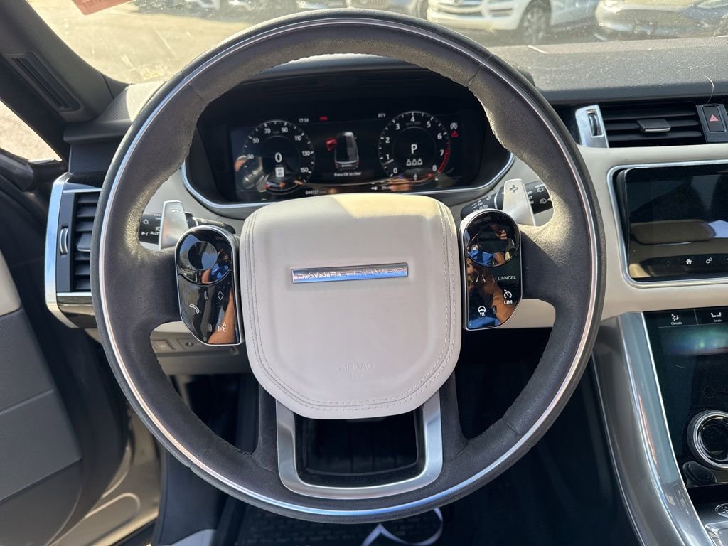 Used 2020 Land Rover Range Rover Sport HST image 11
