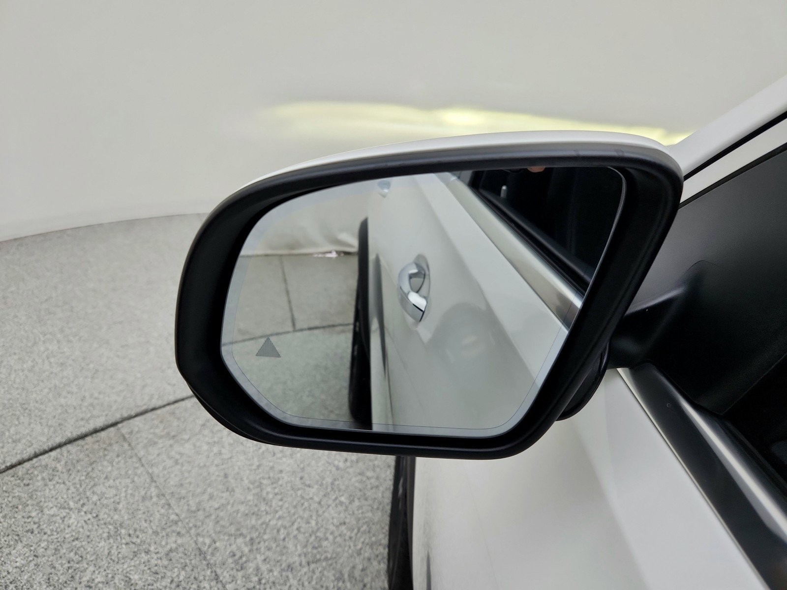 Certified 2026 Mercedes-Benz GLE 350 4MATIC image 30