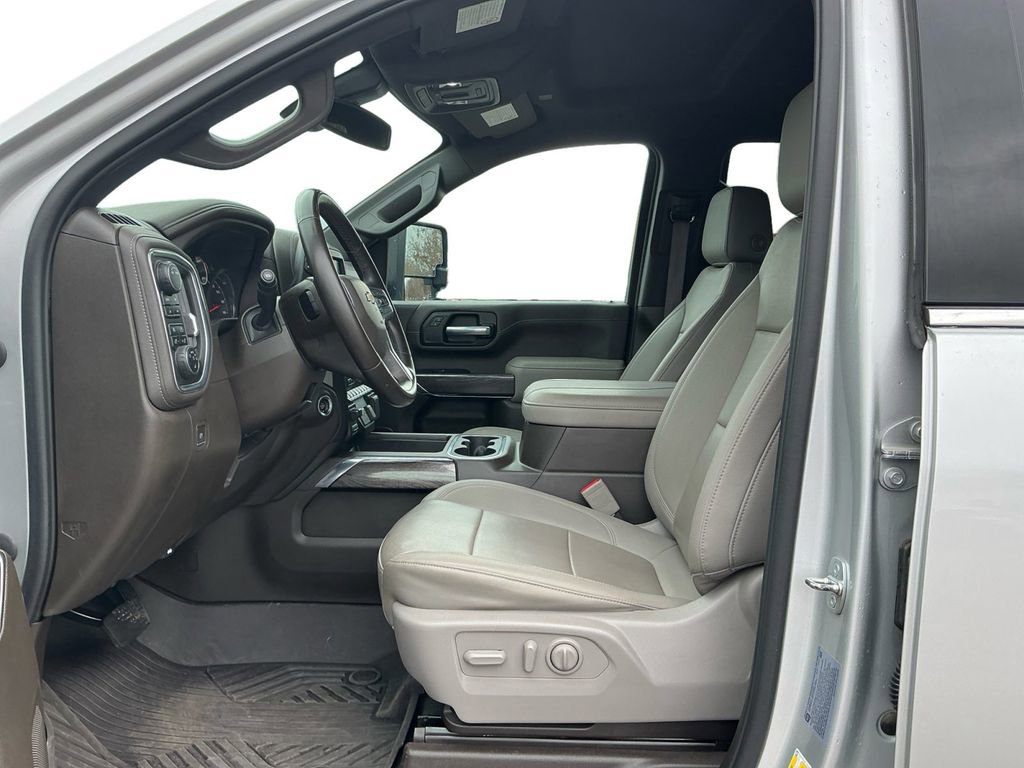 Used 2023 Chevrolet Silverado 2500 LTZ w/ LTZ Plus Package image 14