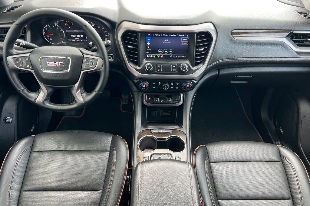 Certified 2023 GMC Acadia AT4 w/ Preferred Package image 12