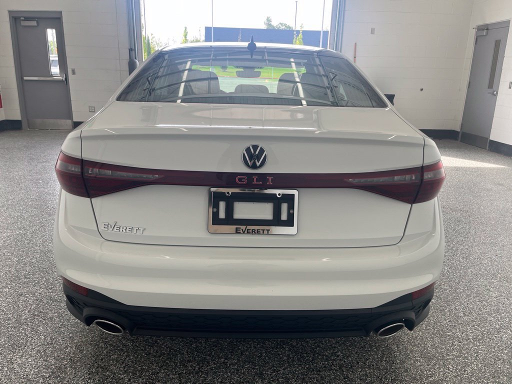 New 2027 Volkswagen Jetta GLI Autobahn FWD image 4