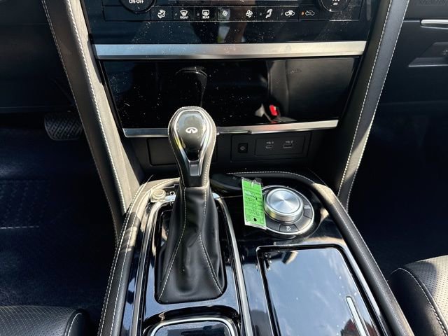 Used 2023 INFINITI QX80 Premium Select w/ All-Season Package AWD/4WD image 24