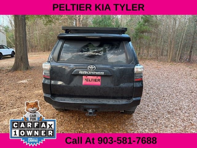 Used 2022 Toyota 4Runner SR5 Premium image 11