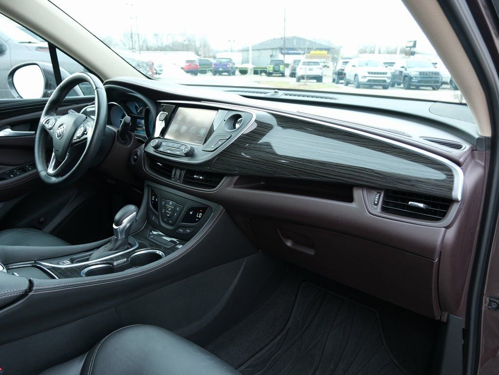 Used 2017 Buick Envision Essence FWD image 32