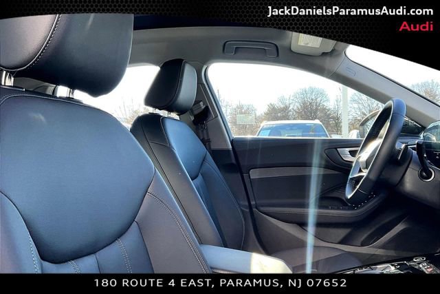 Used 2025 Audi A5 2.0T Premium w/ Convenience Package image 7