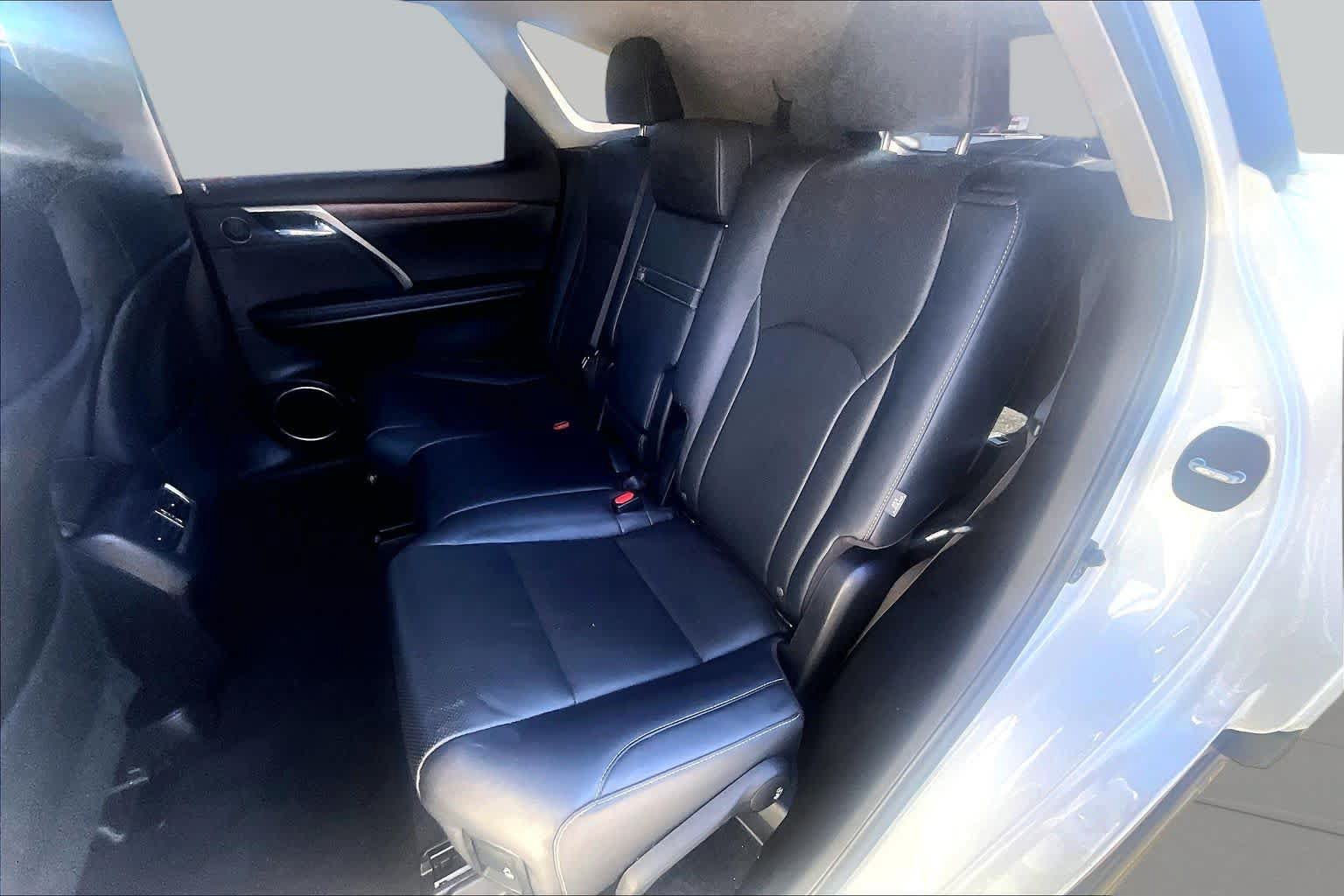 Used 2020 Lexus RX 350L Premium w/ Premium Package AWD/4WD image 20