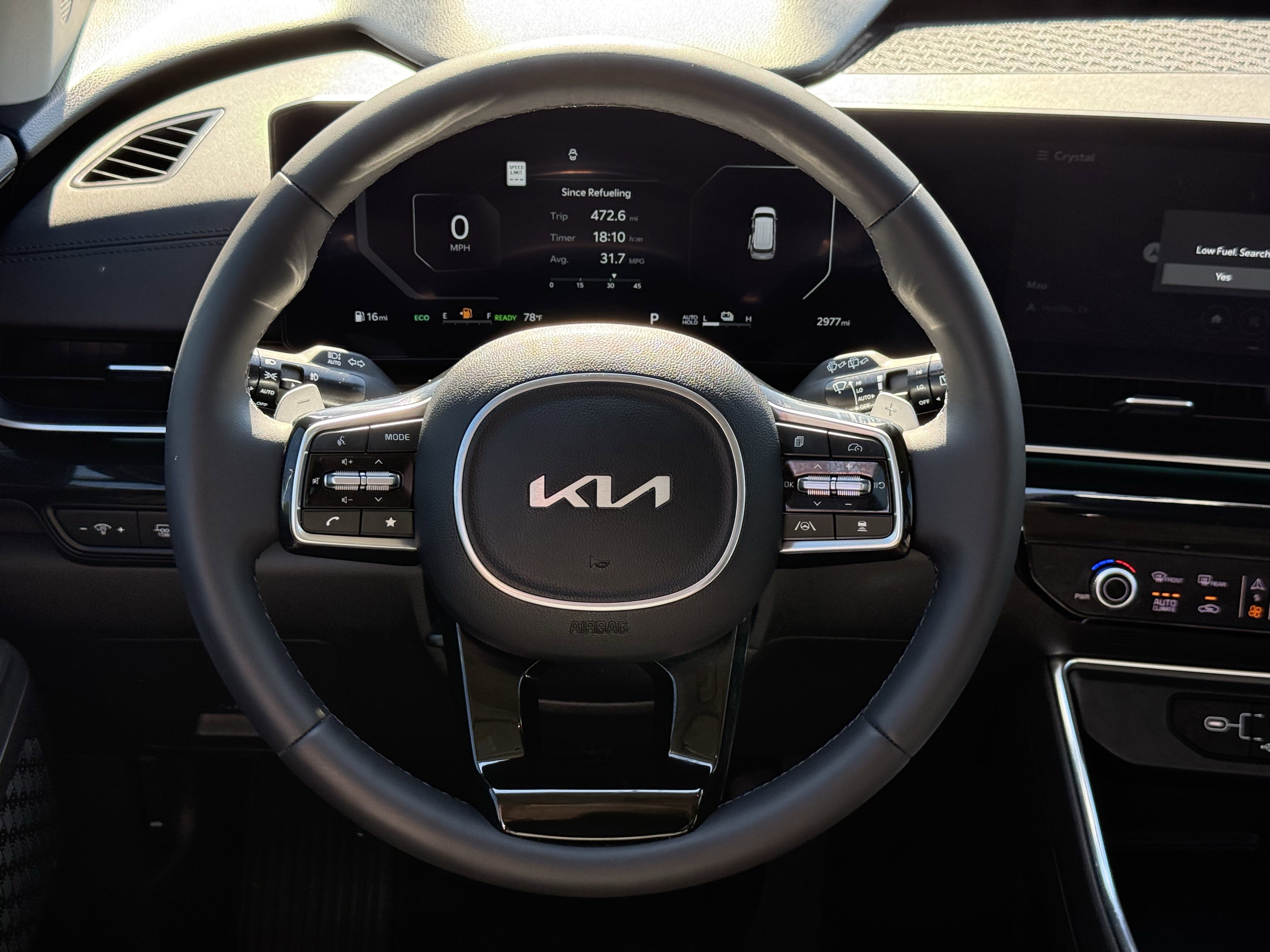 Used 2026 Kia Carnival SX Prestige image 14