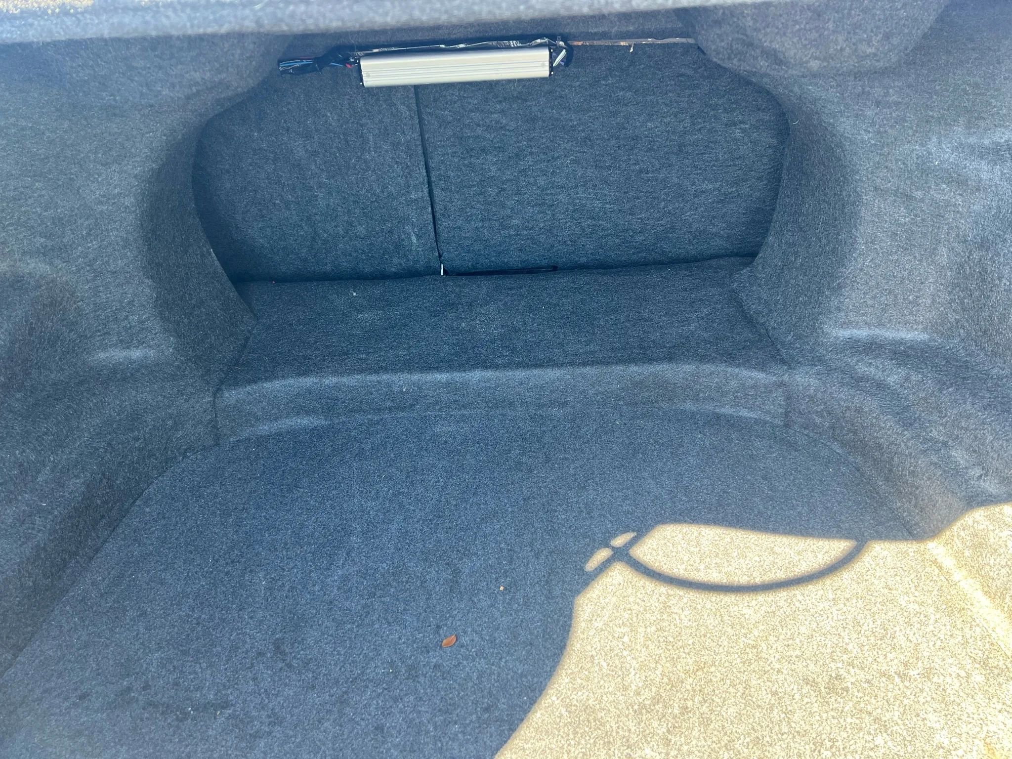 Used 2011 Ford Taurus SHO image 19