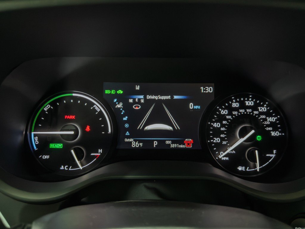 Used 2025 Toyota Sienna XLE AWD/4WD image 33