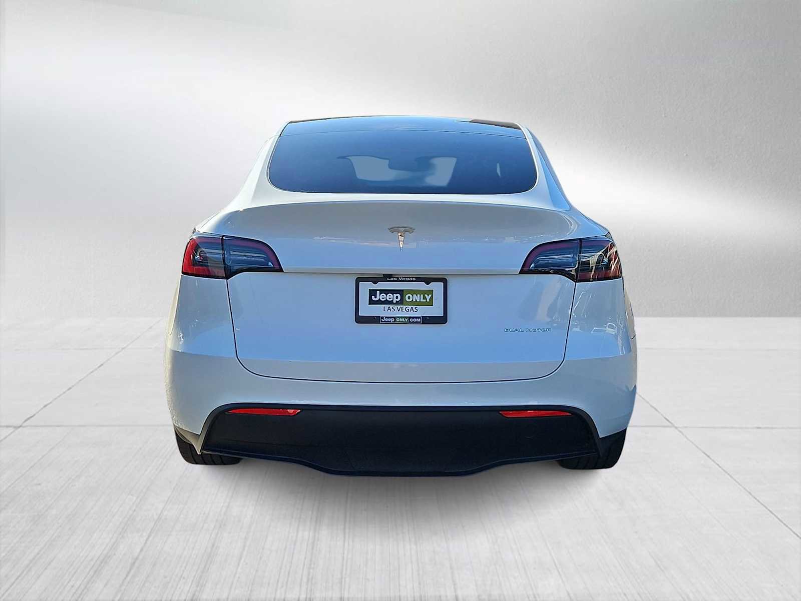 Used 2024 Tesla Model Y Long Range image 7