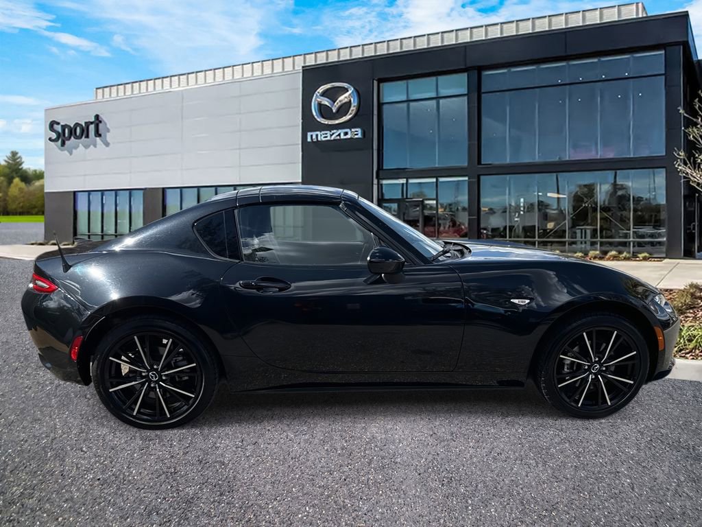 Used 2025 MAZDA MX-5 Miata RF Grand Touring image 2