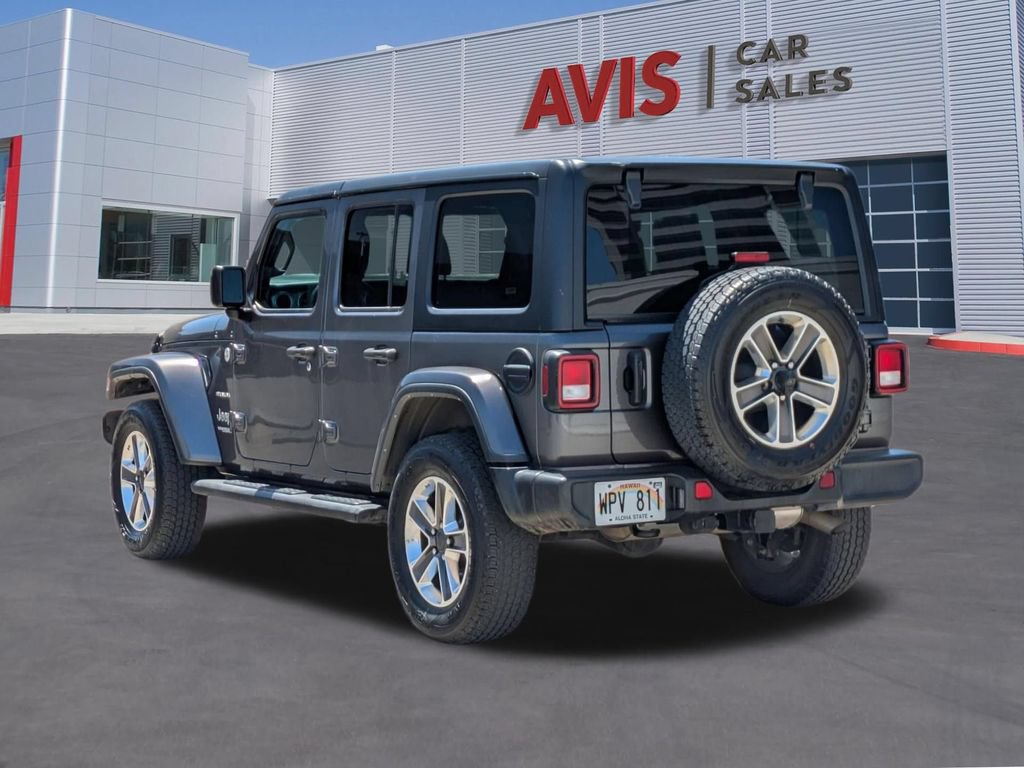 Used 2022 Jeep Wrangler Unlimited Sahara w/ Cold Weather Group AWD/4WD image 9