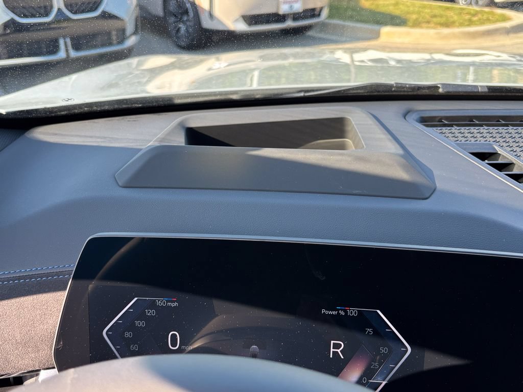 New 2026 BMW X2 xDrive28i AWD/4WD image 24