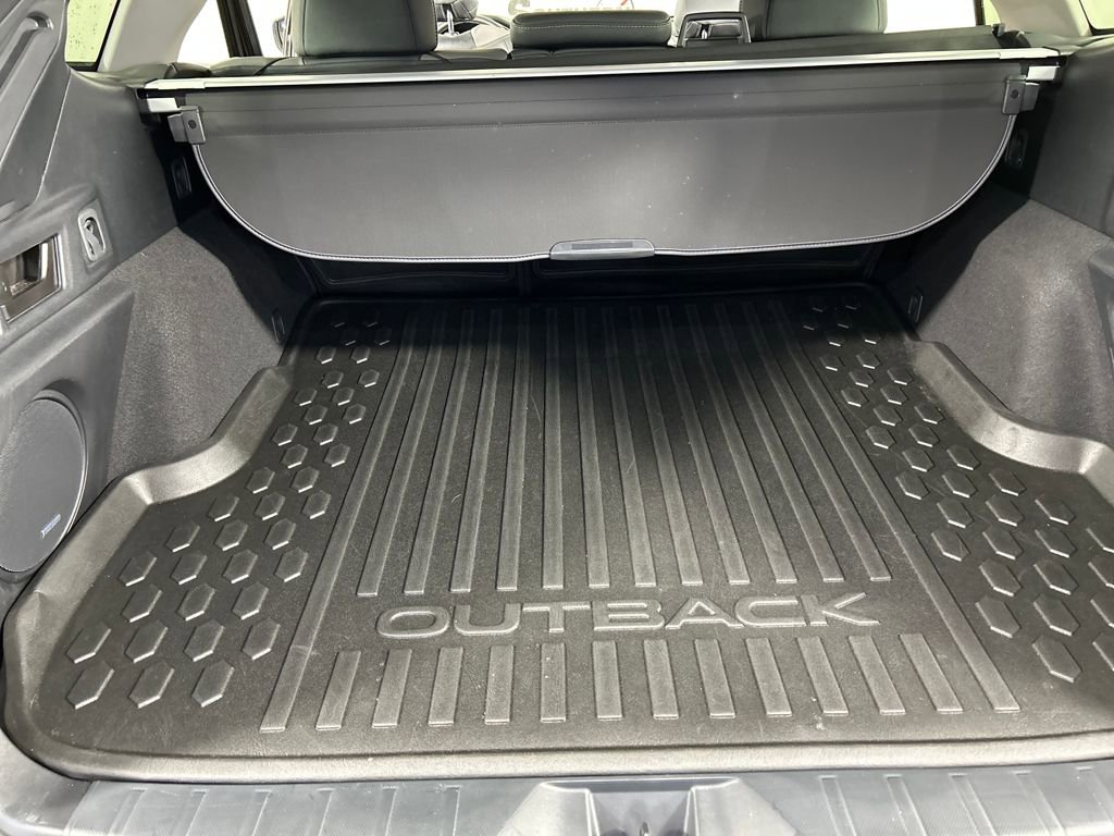 Used 2025 Subaru Outback Onyx Edition image 21