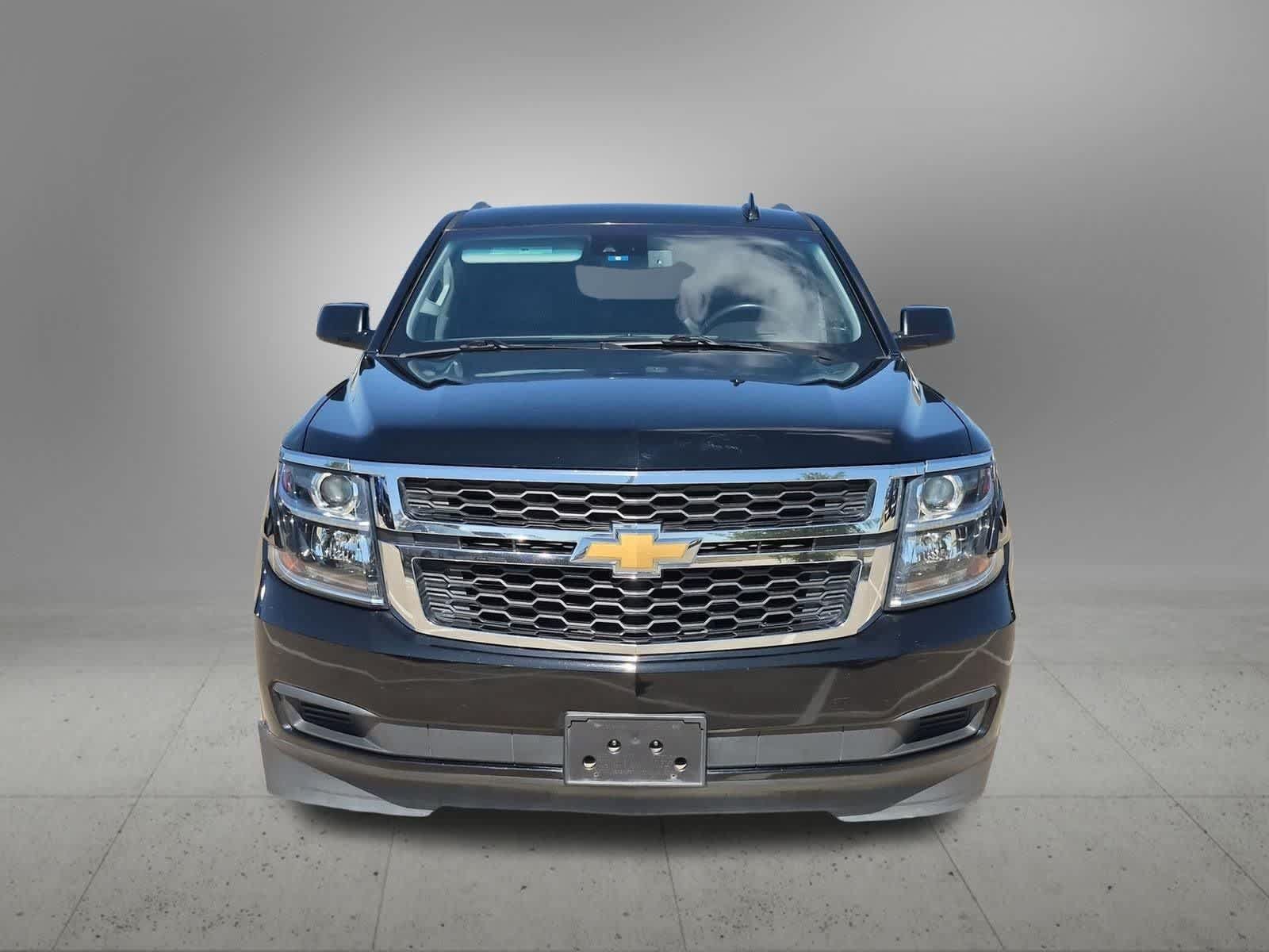Used 2019 Chevrolet Suburban LT AWD/4WD image 9