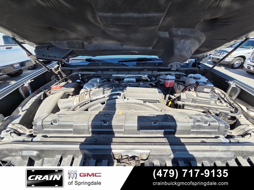 Used 2025 Chevrolet Silverado 3500 LTZ w/ LTZ Plus Package AWD/4WD image 32