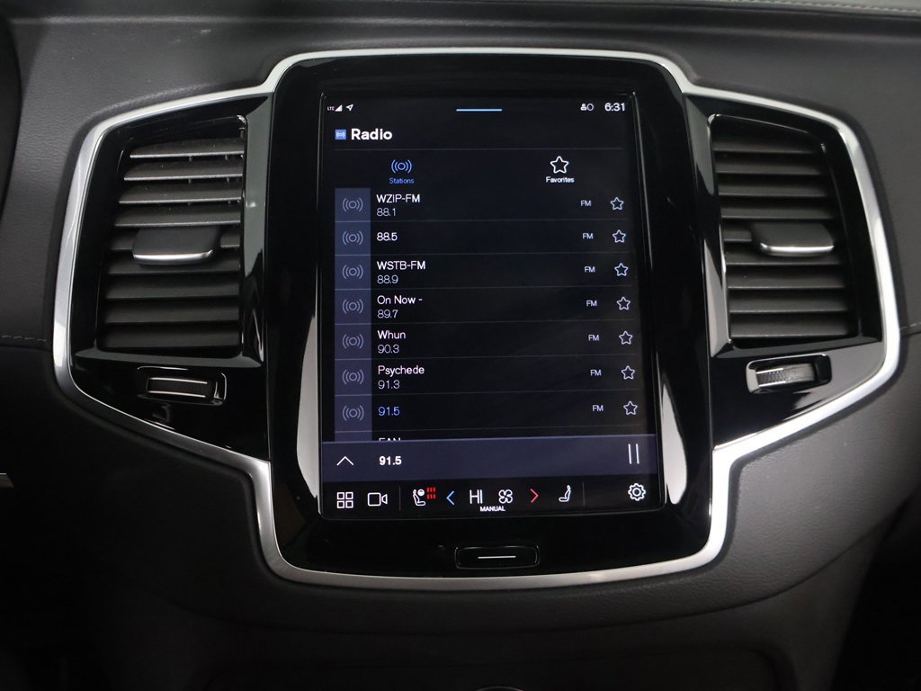 Used 2024 Volvo XC90 B6 Ultimate w/ Protection Package Premier image 52